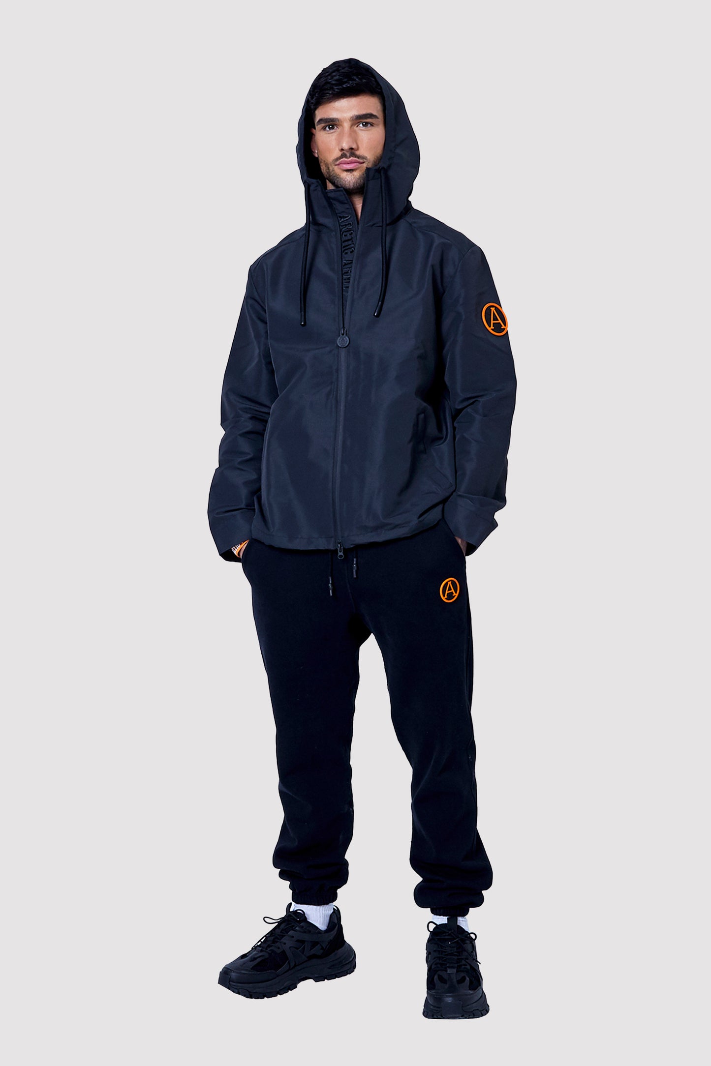 Men's Zip Through Windbreaker in Black