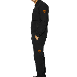 Men's Cargo Pocket Pant in Washed Black